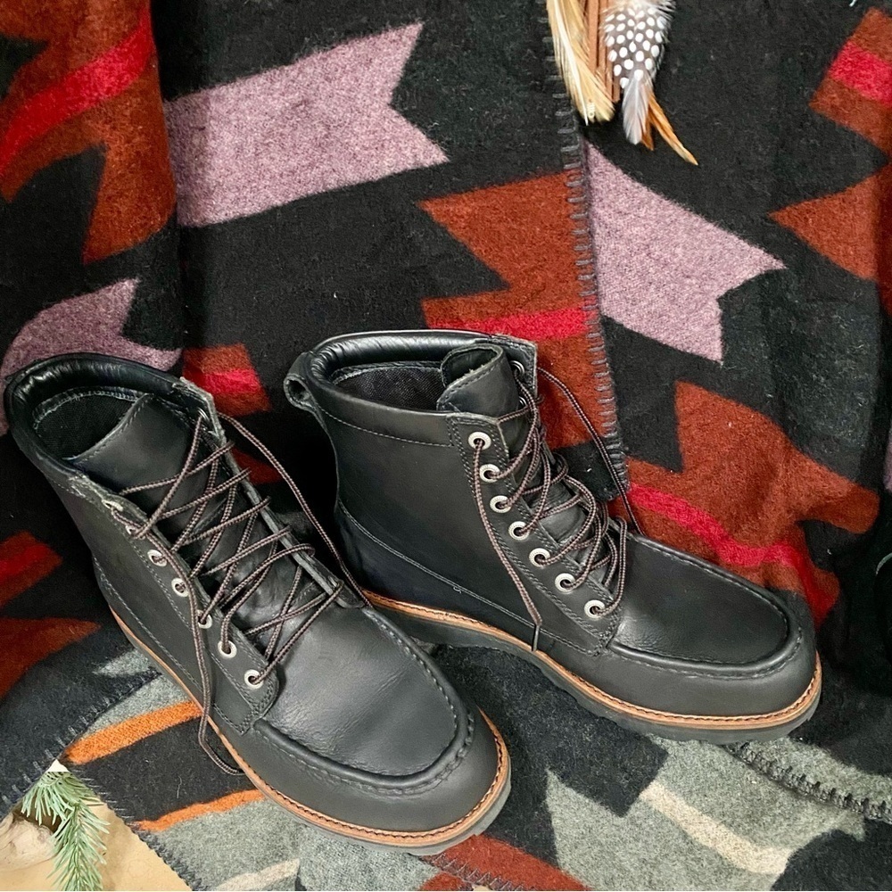 ROOTS leather winter boots w cabin cottage vibe unisex - Picture 4 of 15